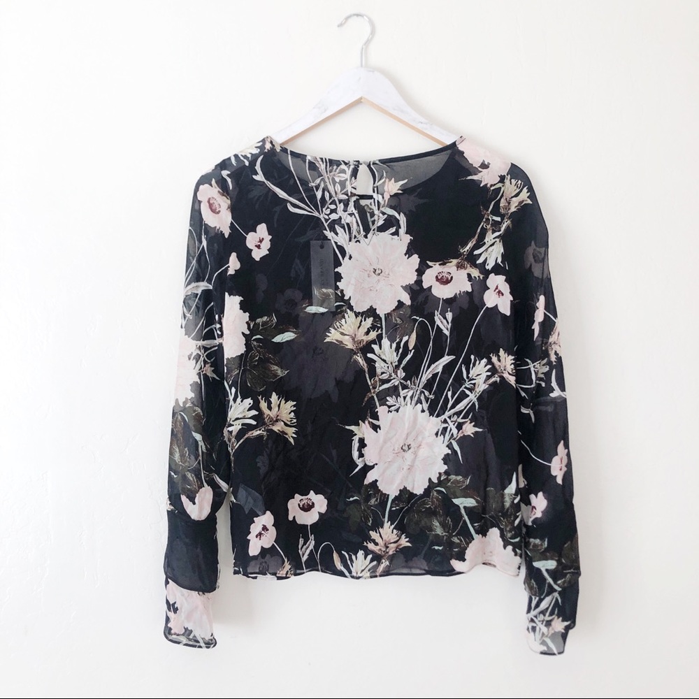 Lucky Brand Floral Pattern Ruffle Sleeve Blouse - Picture 6 of 8